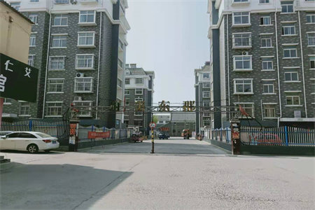 金源小区102/341室1厅1卫102㎡